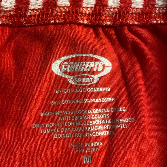 Georgia Bulldogs wide leg pants with pockets and pull string waist. - Picture 5 of 9